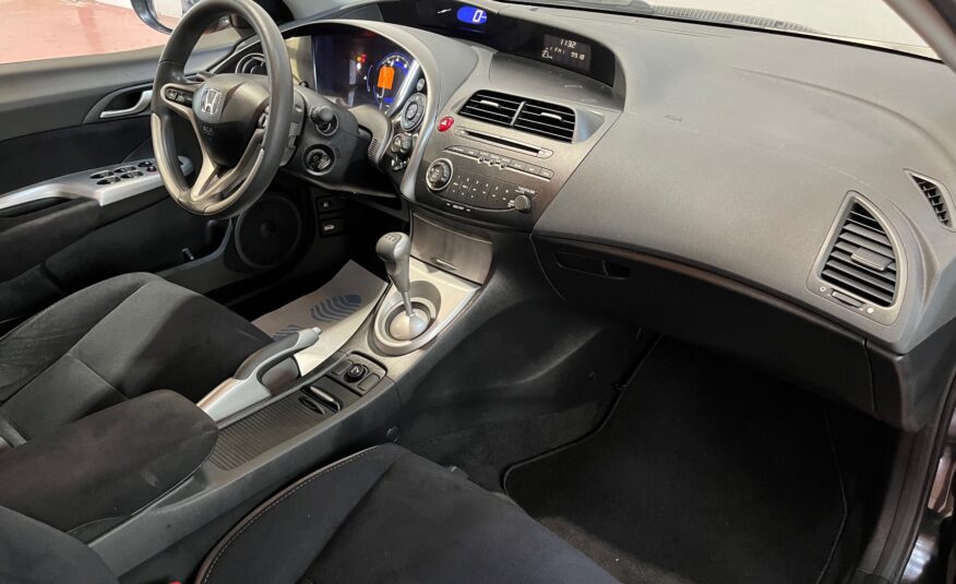 HONDA CIVIC 1.8 i-VTEC COMFORT