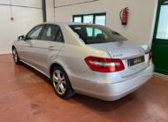 MERCEDES-BENZ E 220 CDI Advangarde