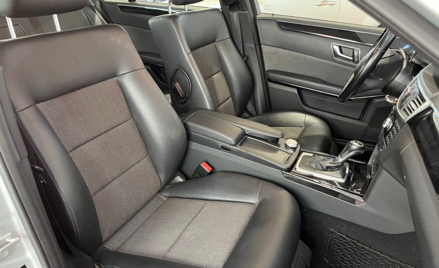 MERCEDES-BENZ E 220 CDI Advangarde