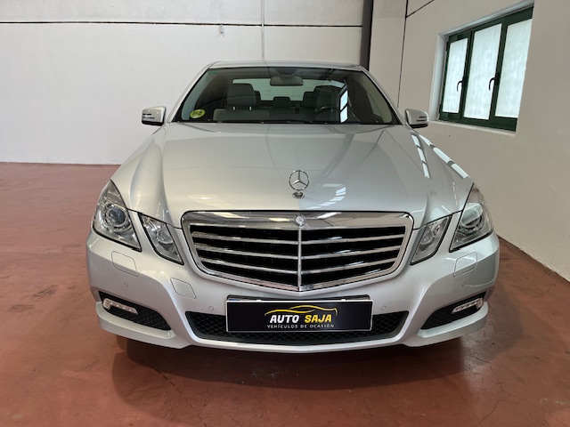 MERCEDES E 220 CDI