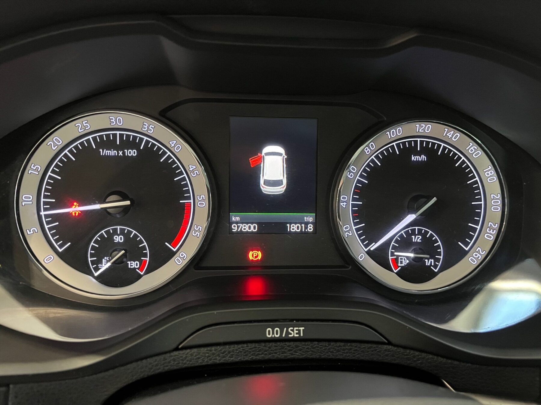 SKODA KAROQ 1.6 TDI Ambition