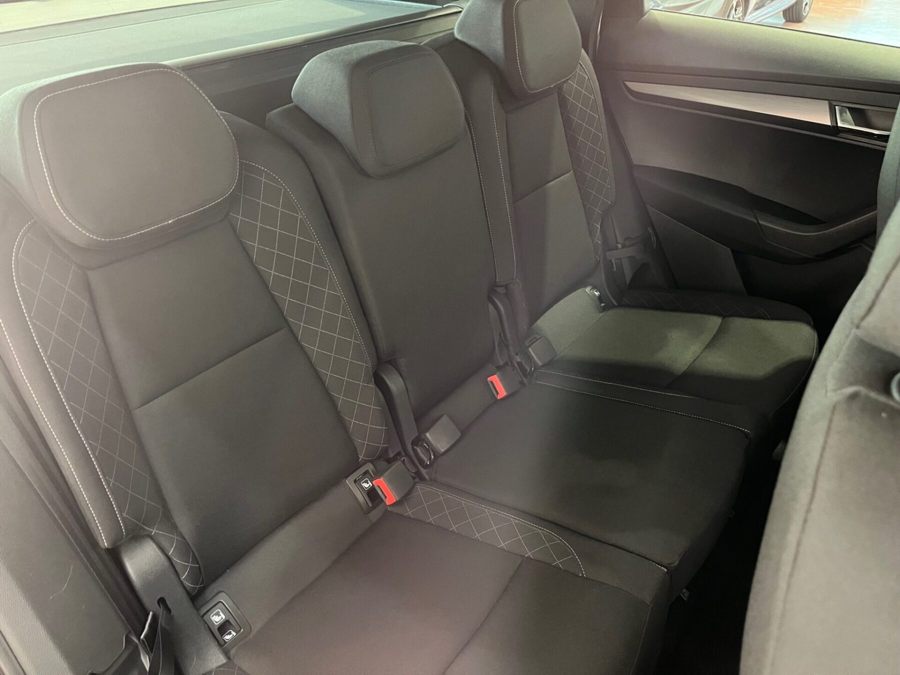 SKODA KAROQ 1.6 TDI Ambition