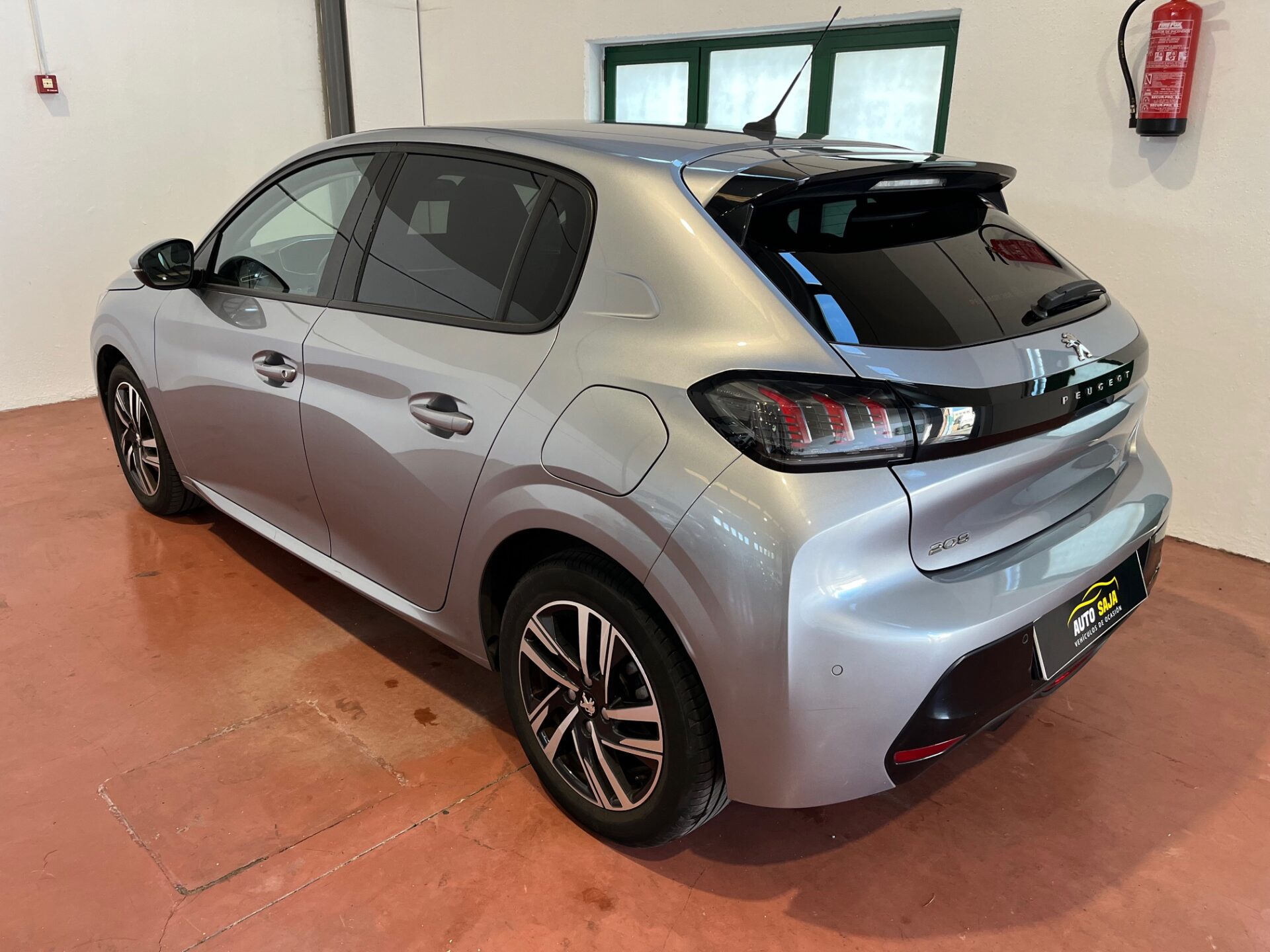 PEUGEOT 208 1.5 HDI Allure