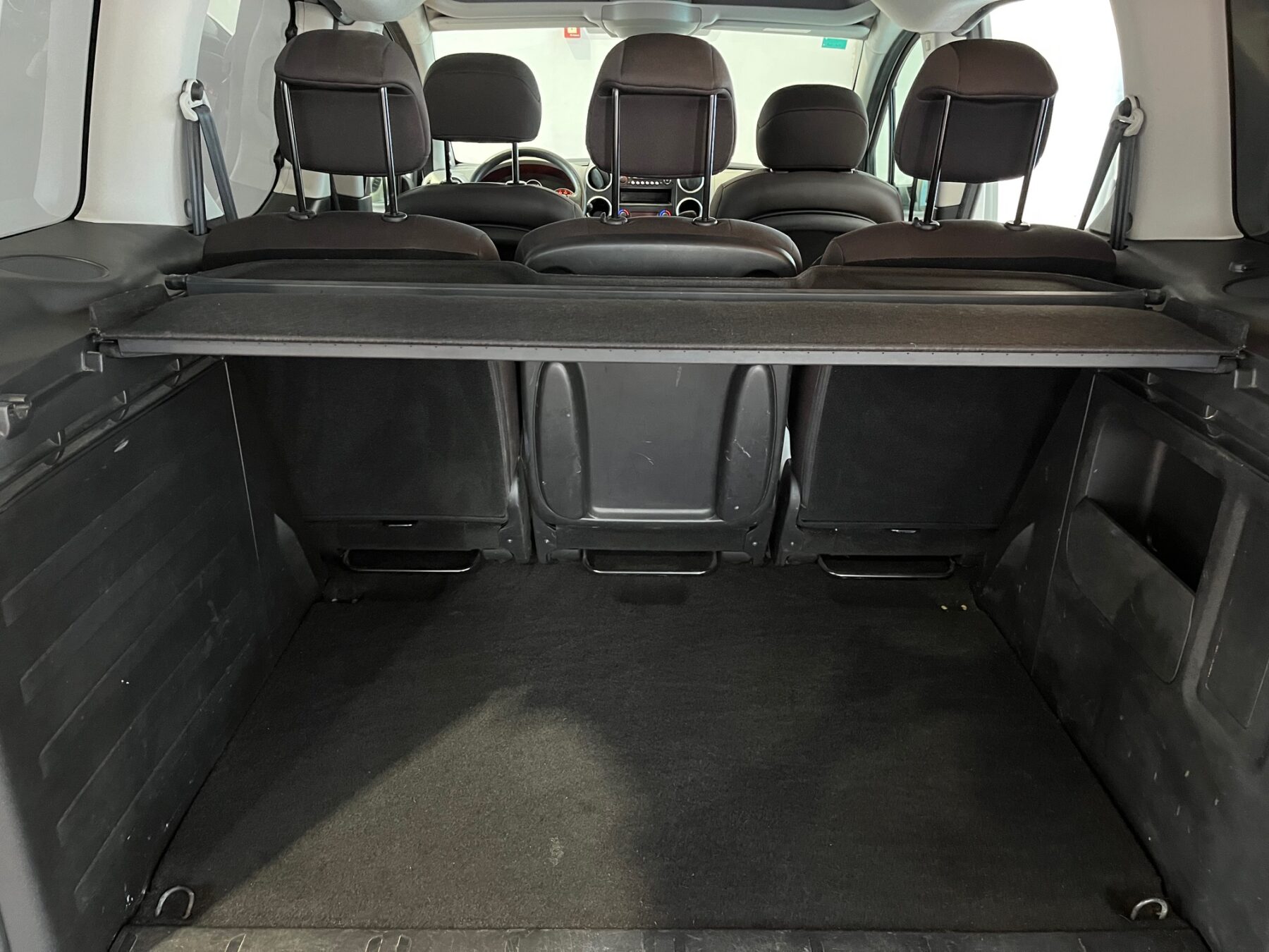 PEUGEOT PARTNER 1.6 e-HDI Tepee Outdoor