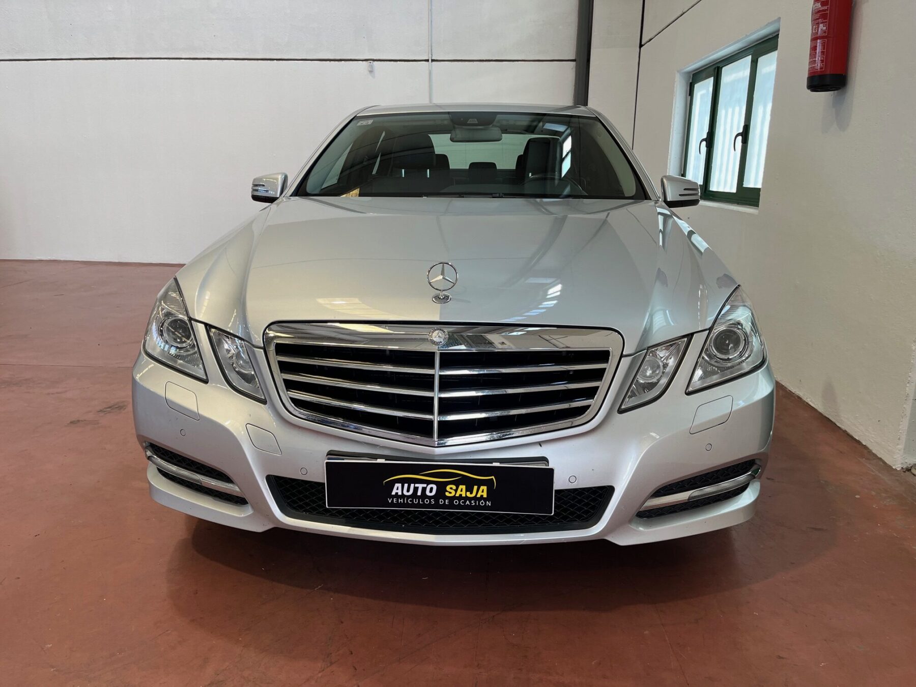 MERCEDES-BENZ E-class E220 CDI ADVANGARDE