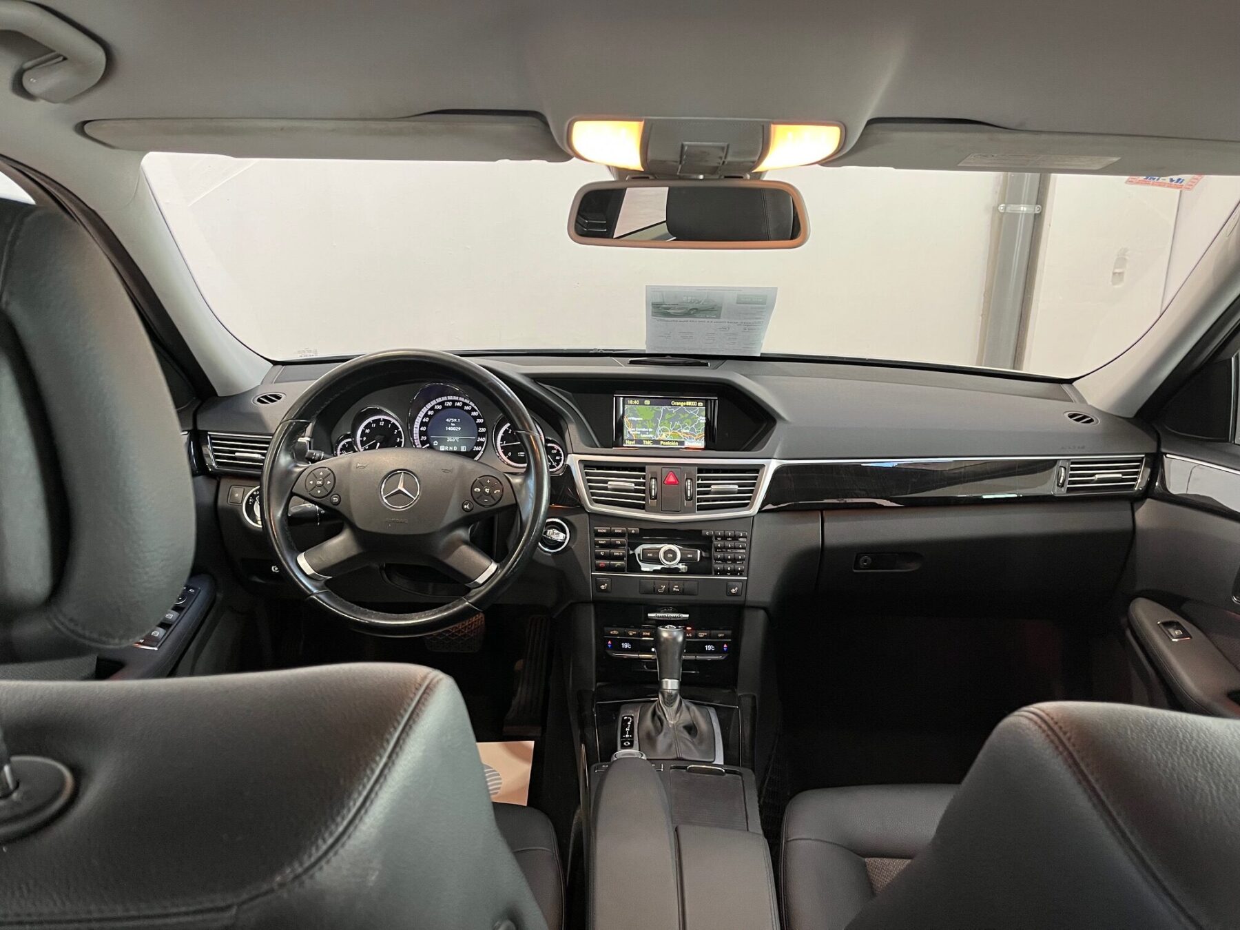 MERCEDES-BENZ E-class E220 CDI ADVANGARDE