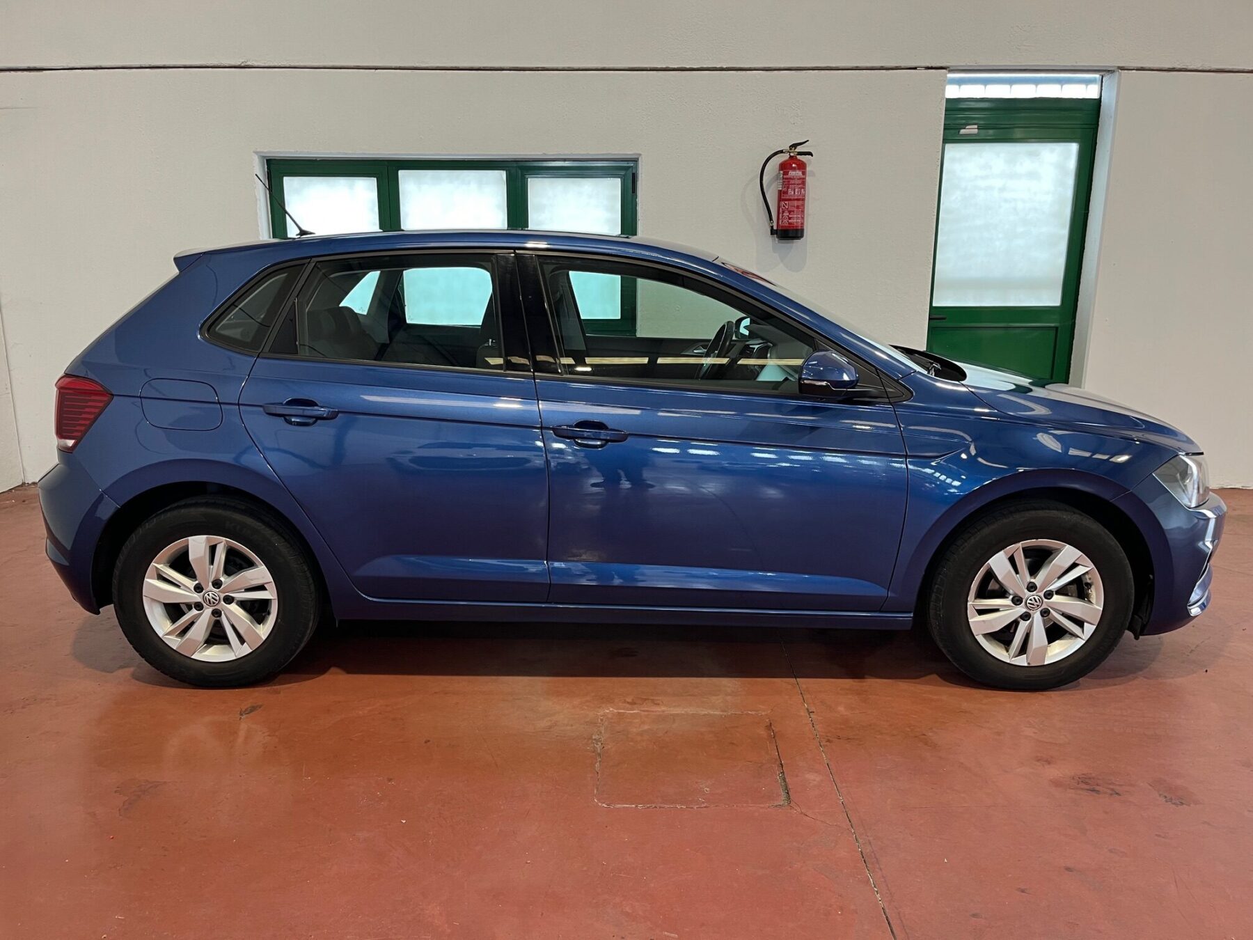 VOLKSWAGEN POLO 1.0 COMFORT
