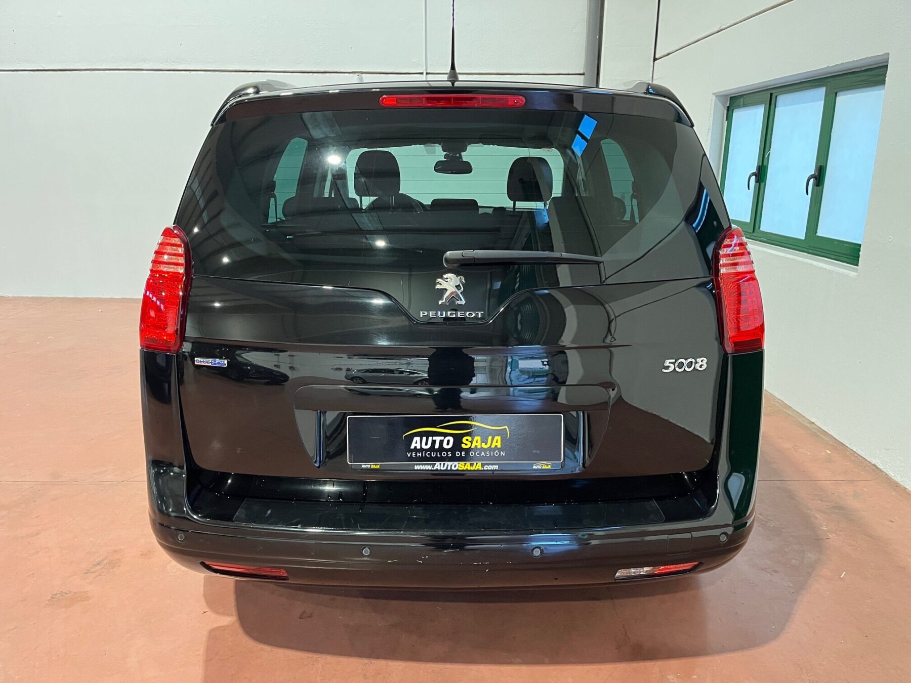 PEUGEOT 5008 1.6 HDI STYLE