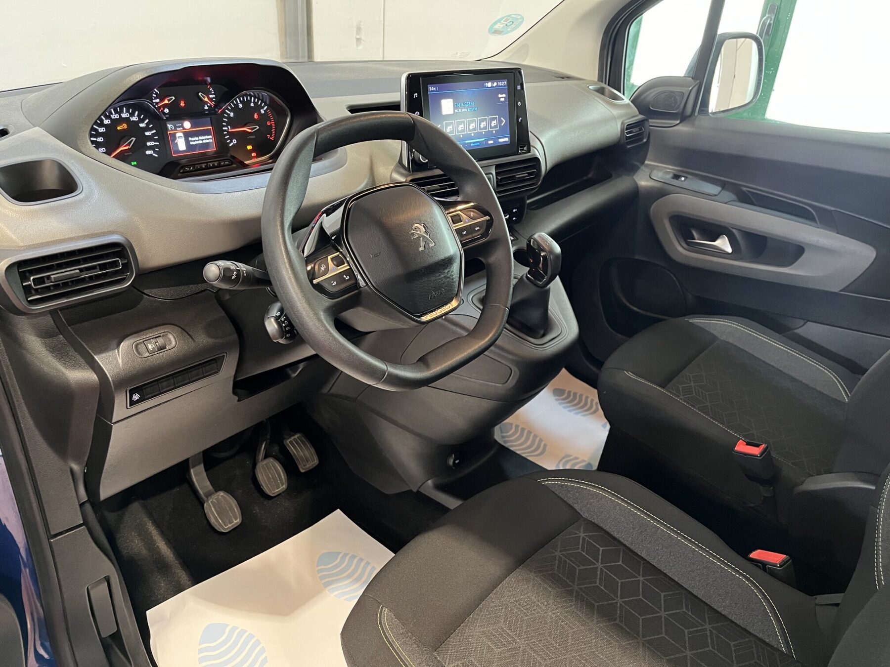PEUGEOT RIFTER HDI 100 NAV