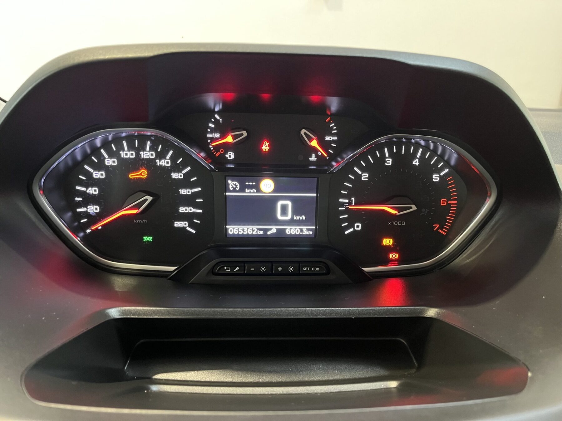 PEUGEOT RIFTER HDI 100 NAV
