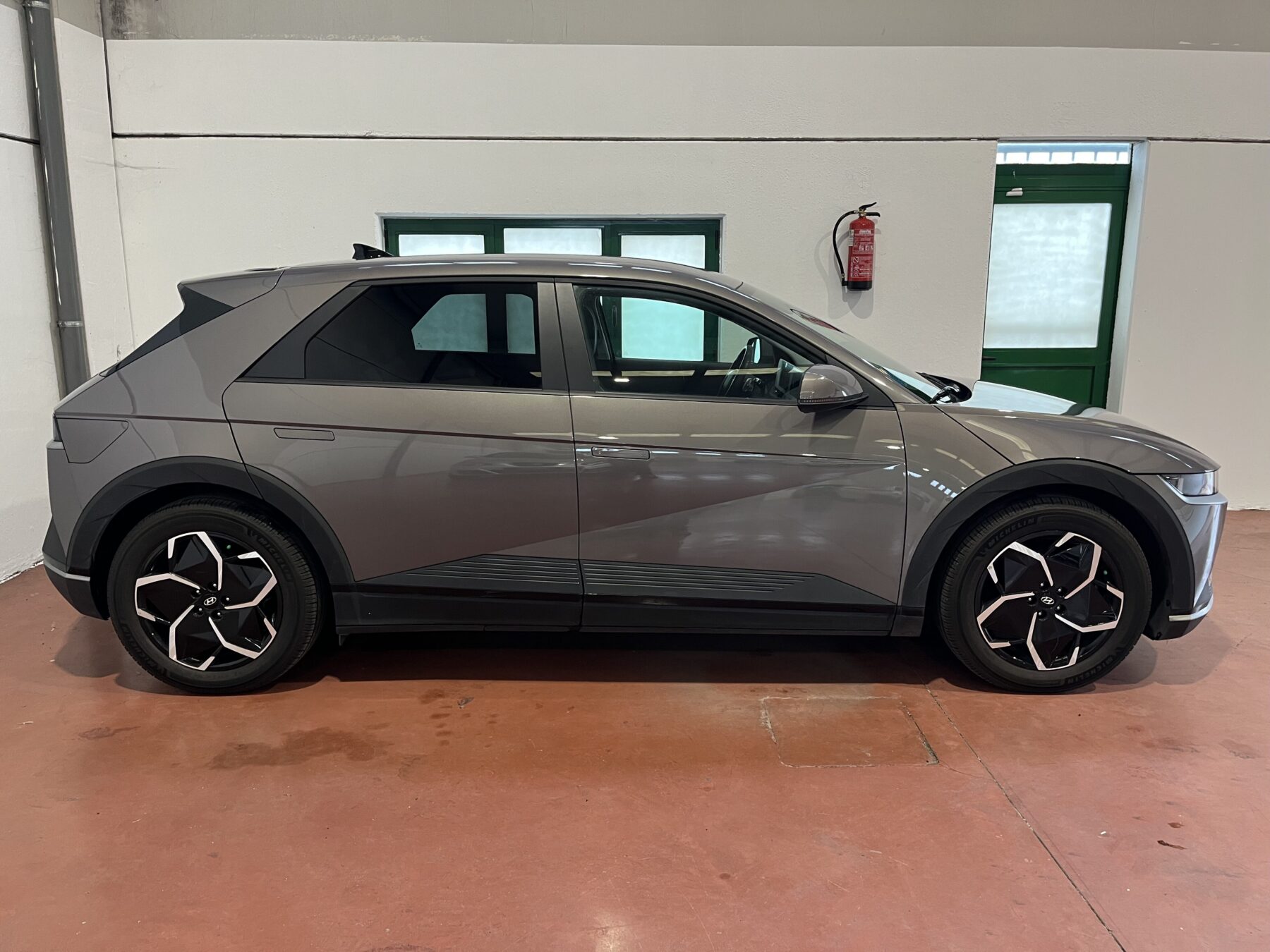 HYUNDAI IONIQ 5 STAR RWD HDA