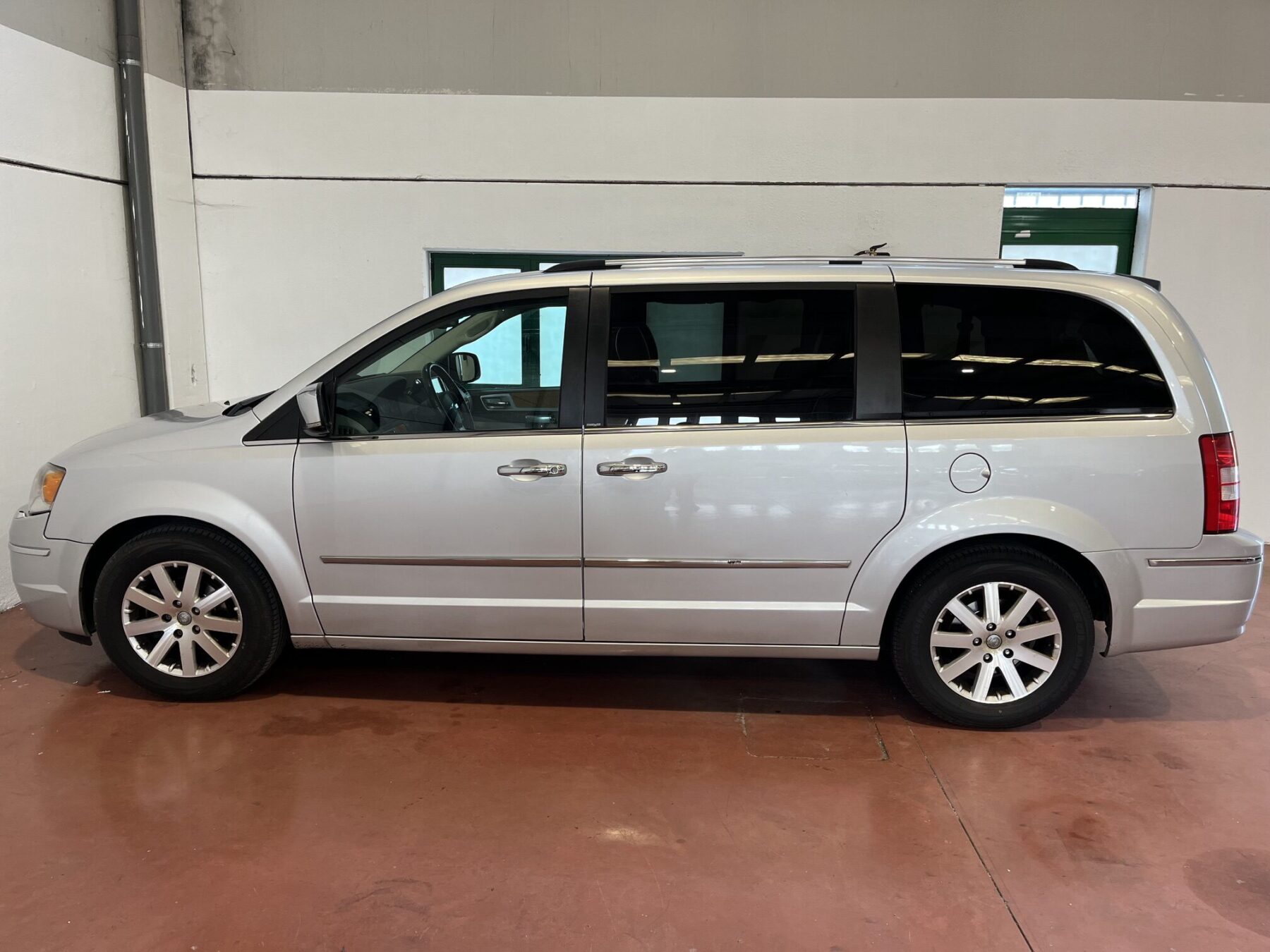 CHRYSLER Grand Voyager 2.8 CRD Limited