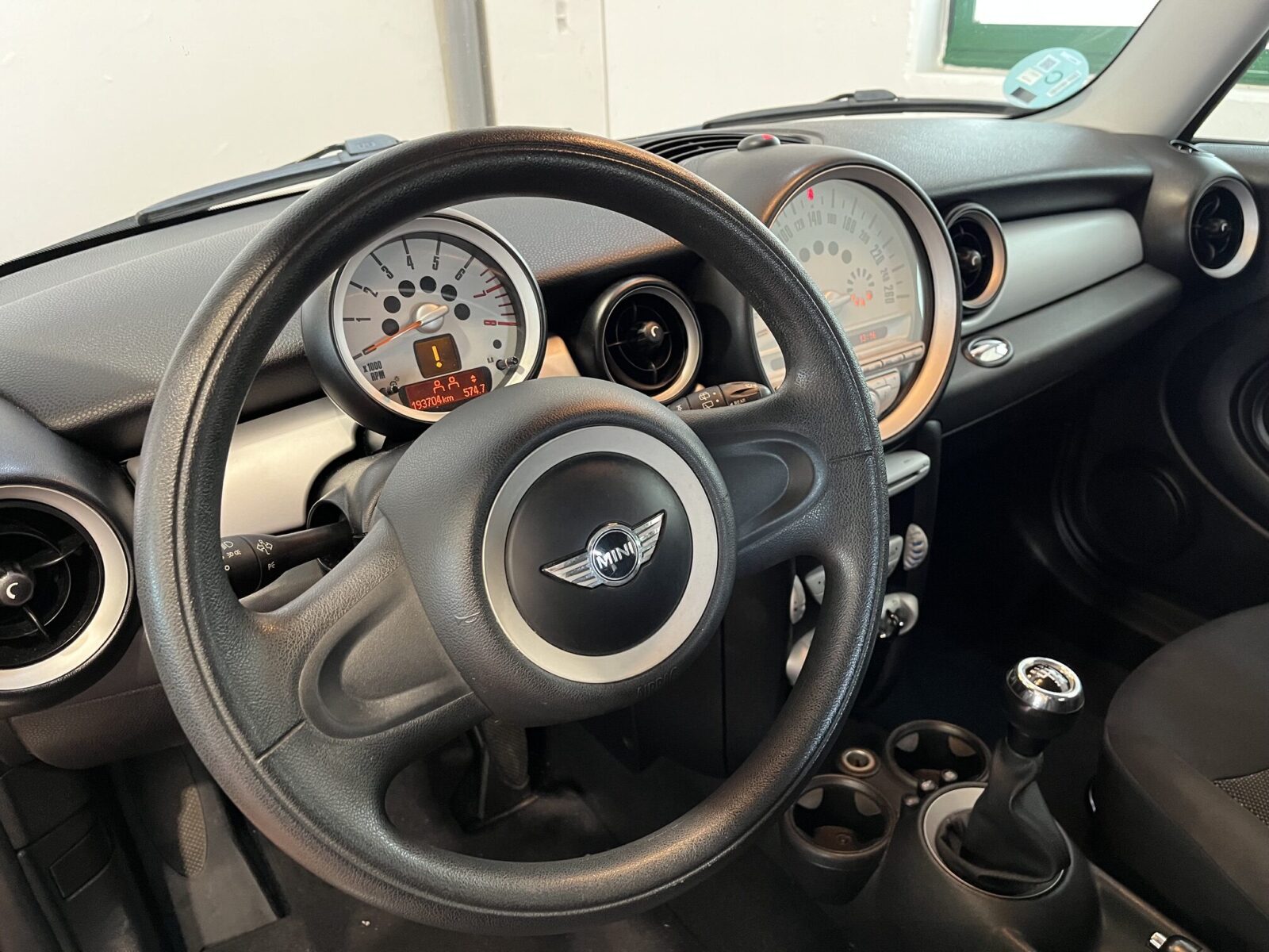 MINI ONE