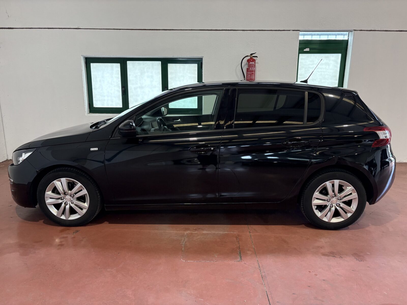 PEUGEOT 308 1.6 HDI STYLE