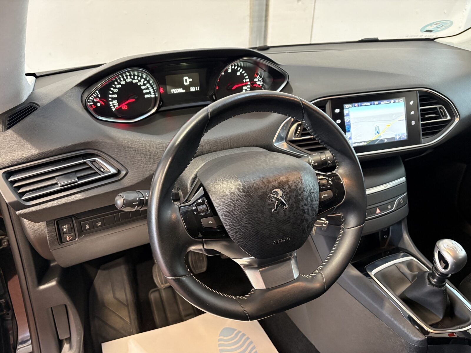 PEUGEOT 308 1.6 HDI STYLE