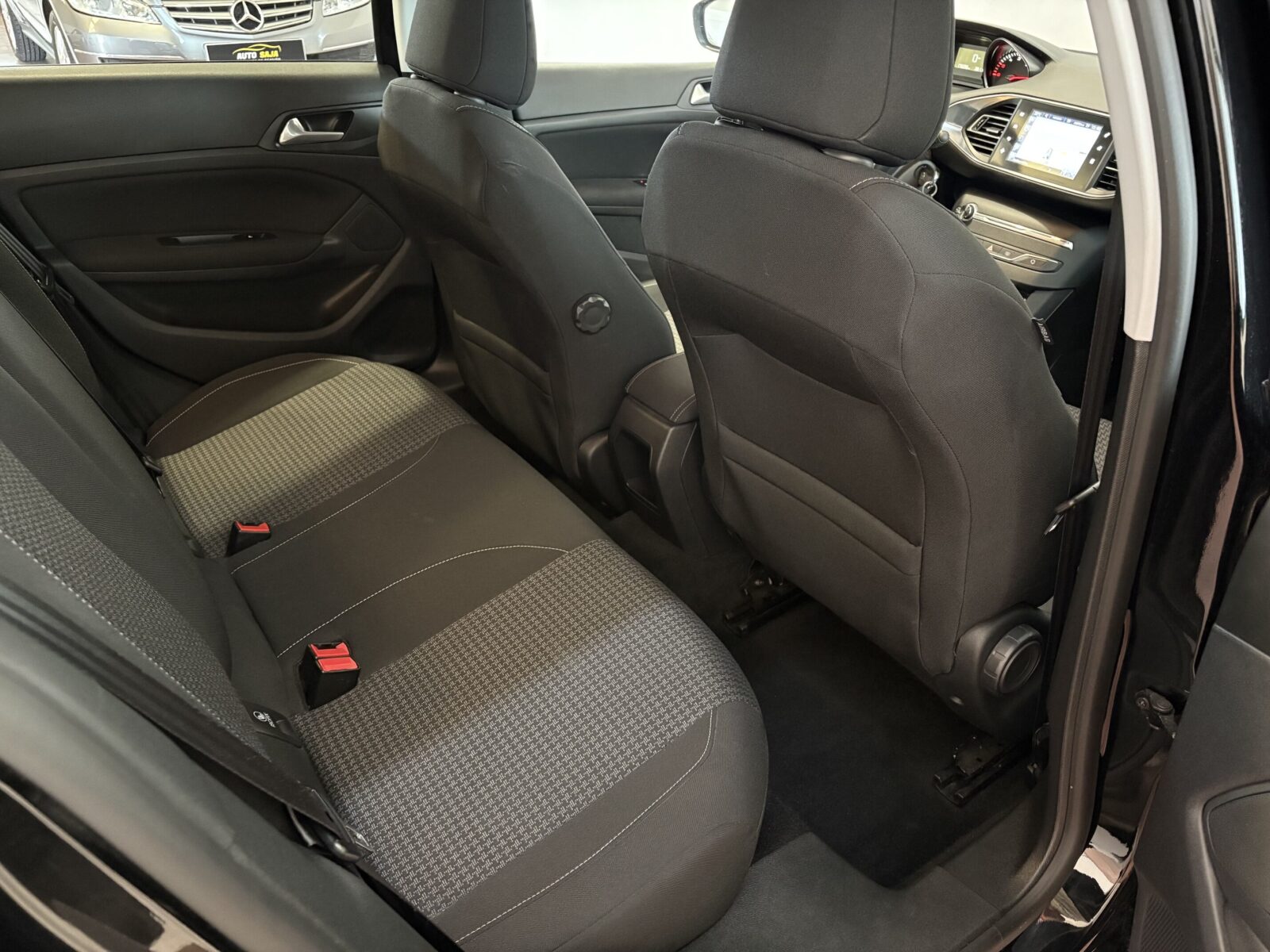 PEUGEOT 308 1.6 HDI STYLE