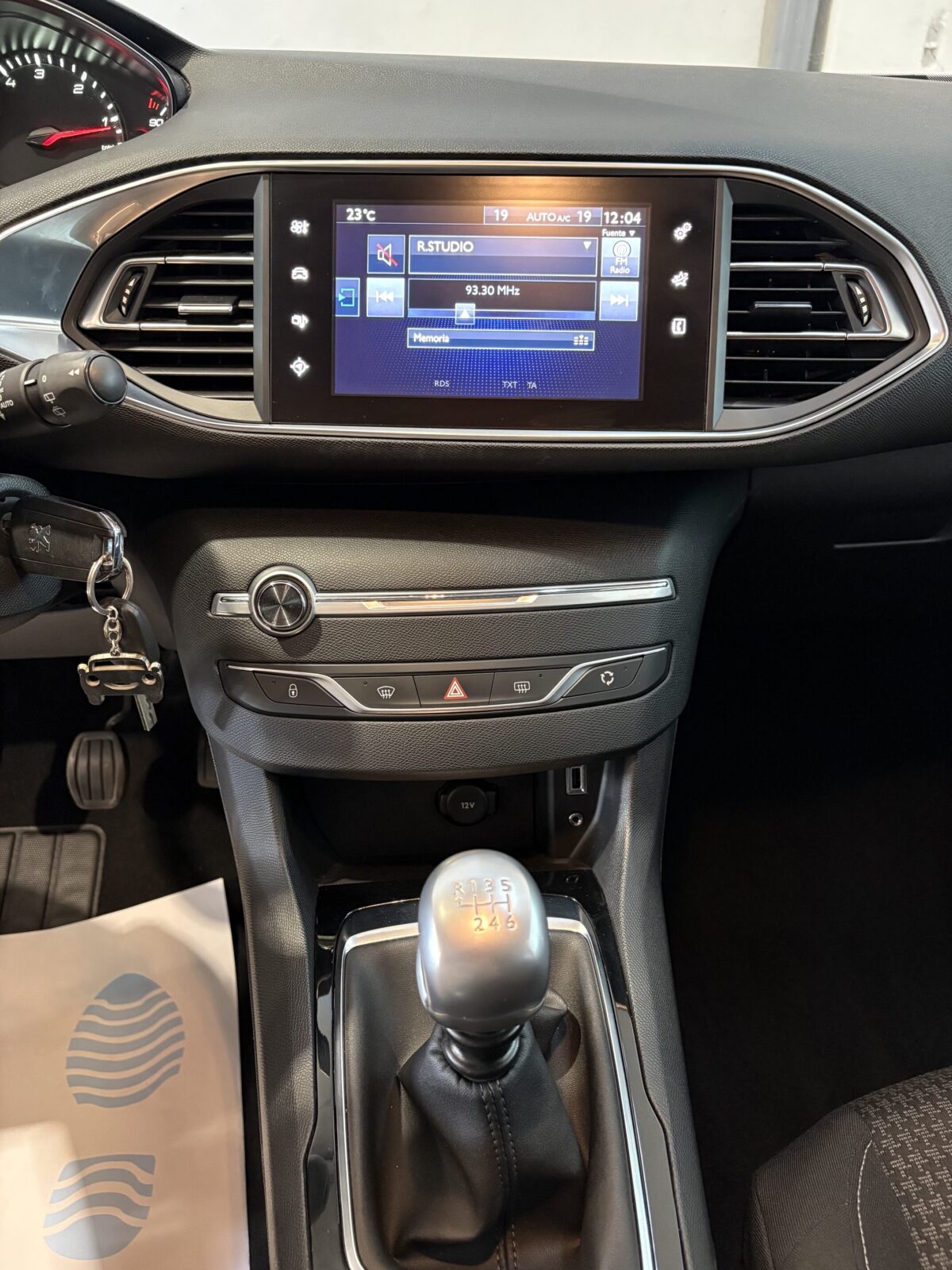 PEUGEOT 308 1.6 HDI STYLE