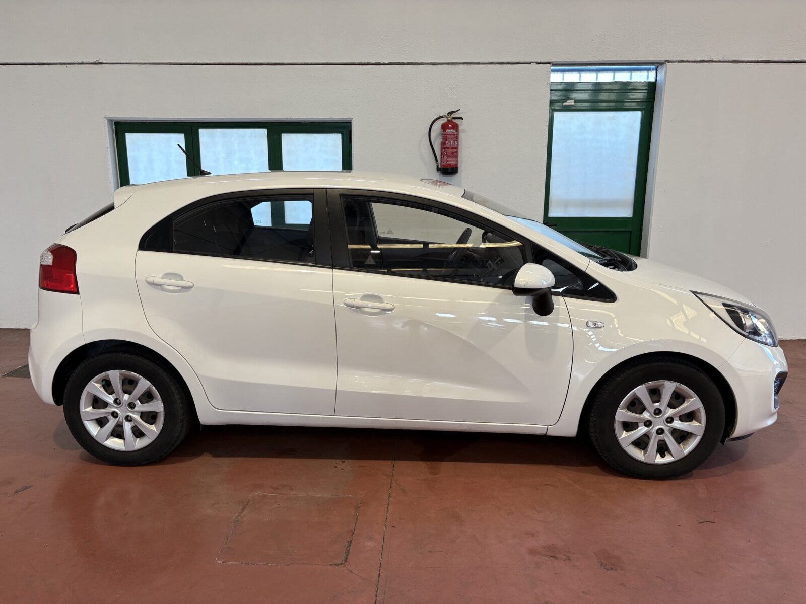 KIA Rio 1.2 CVVT Concept