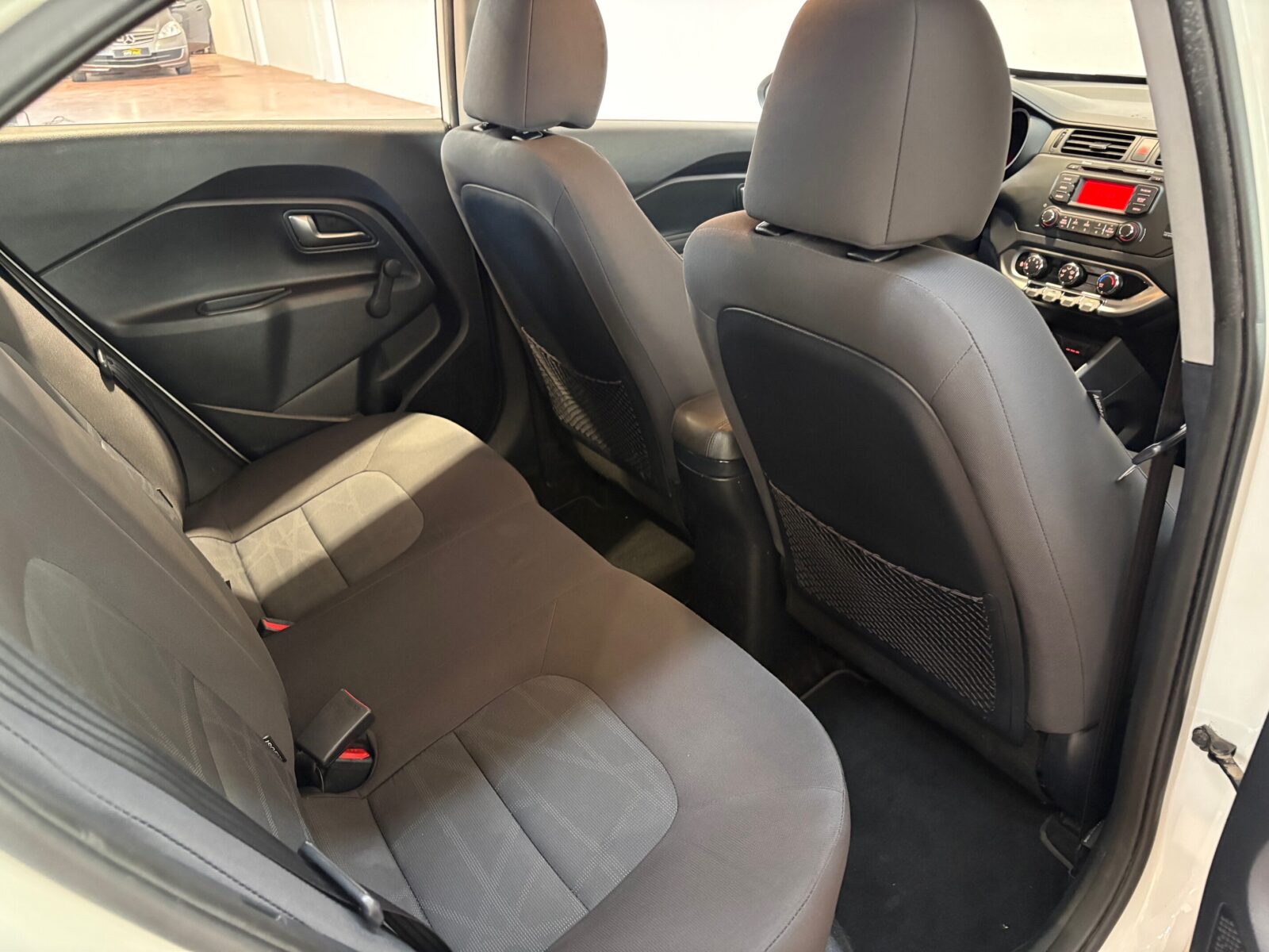 KIA Rio 1.2 CVVT Concept